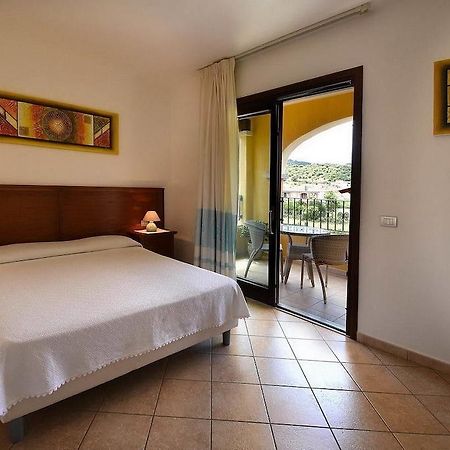 Il Girasole Hotel Villasimius Eksteriør billede
